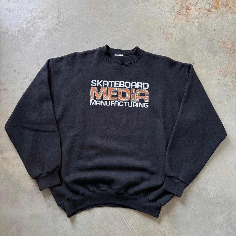 Vintage 90’s Skateboard Media Manufacturing Skater Crewneck Sweatshirt Size L